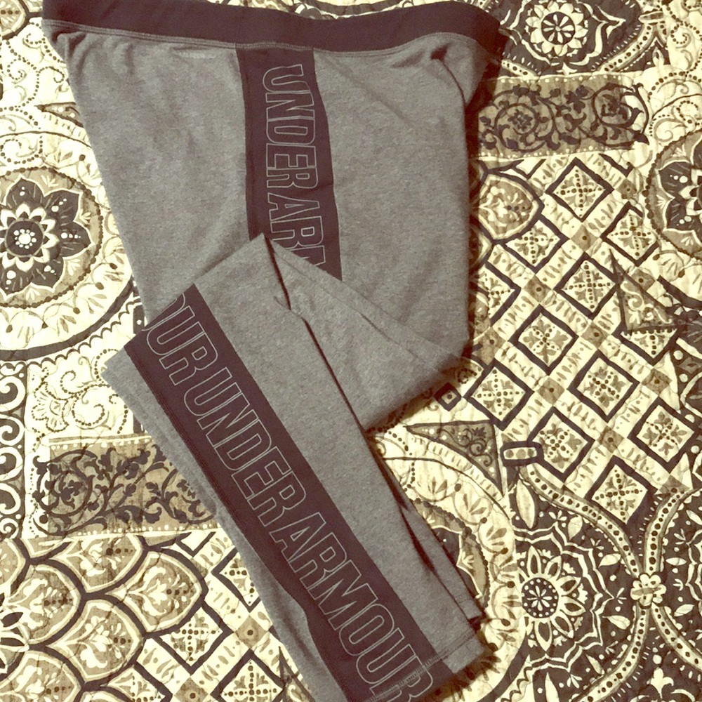 Women’s Under Armour tights